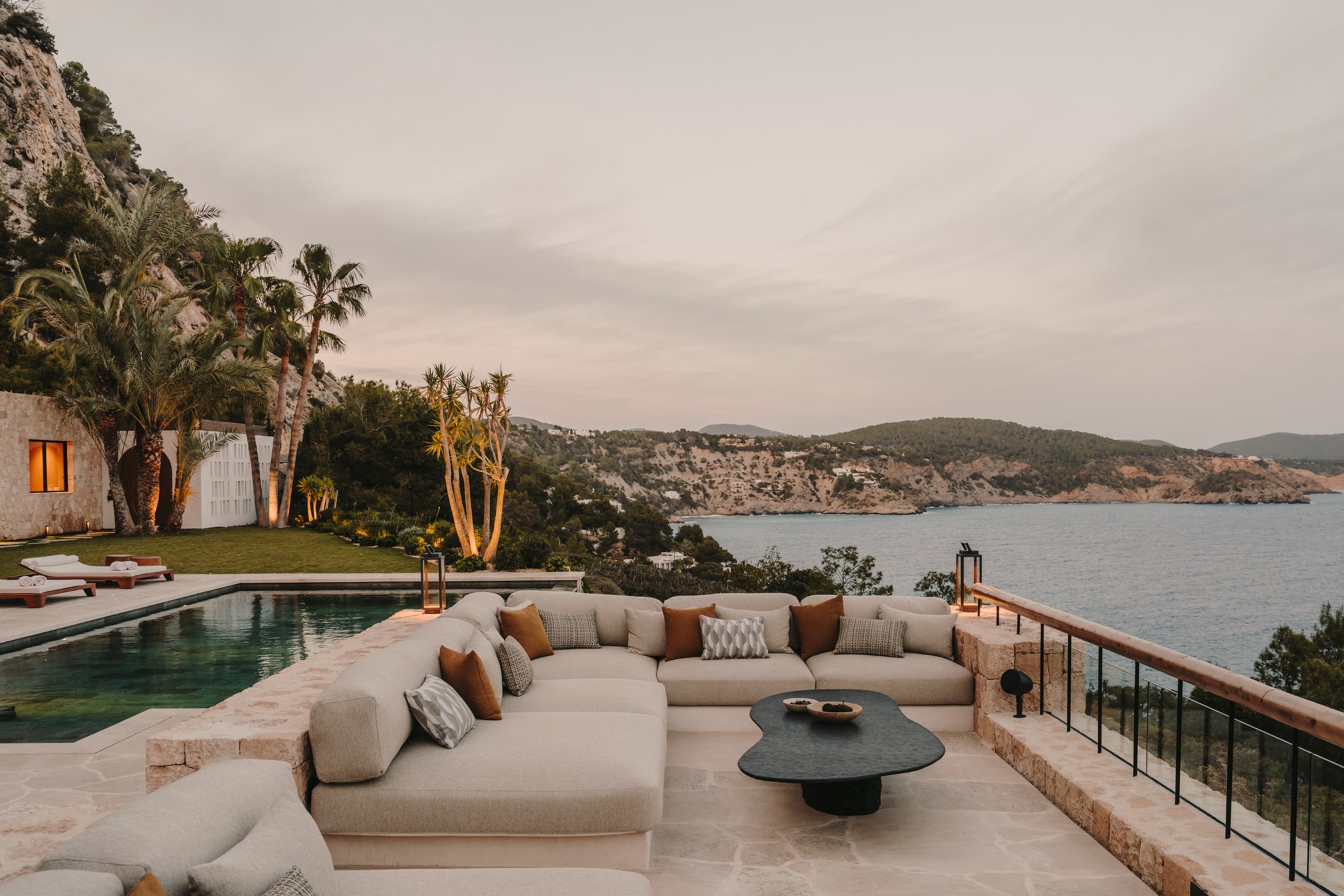 Ibiza Vacation Rentals & Homes - Balearic Islands, Spain 9