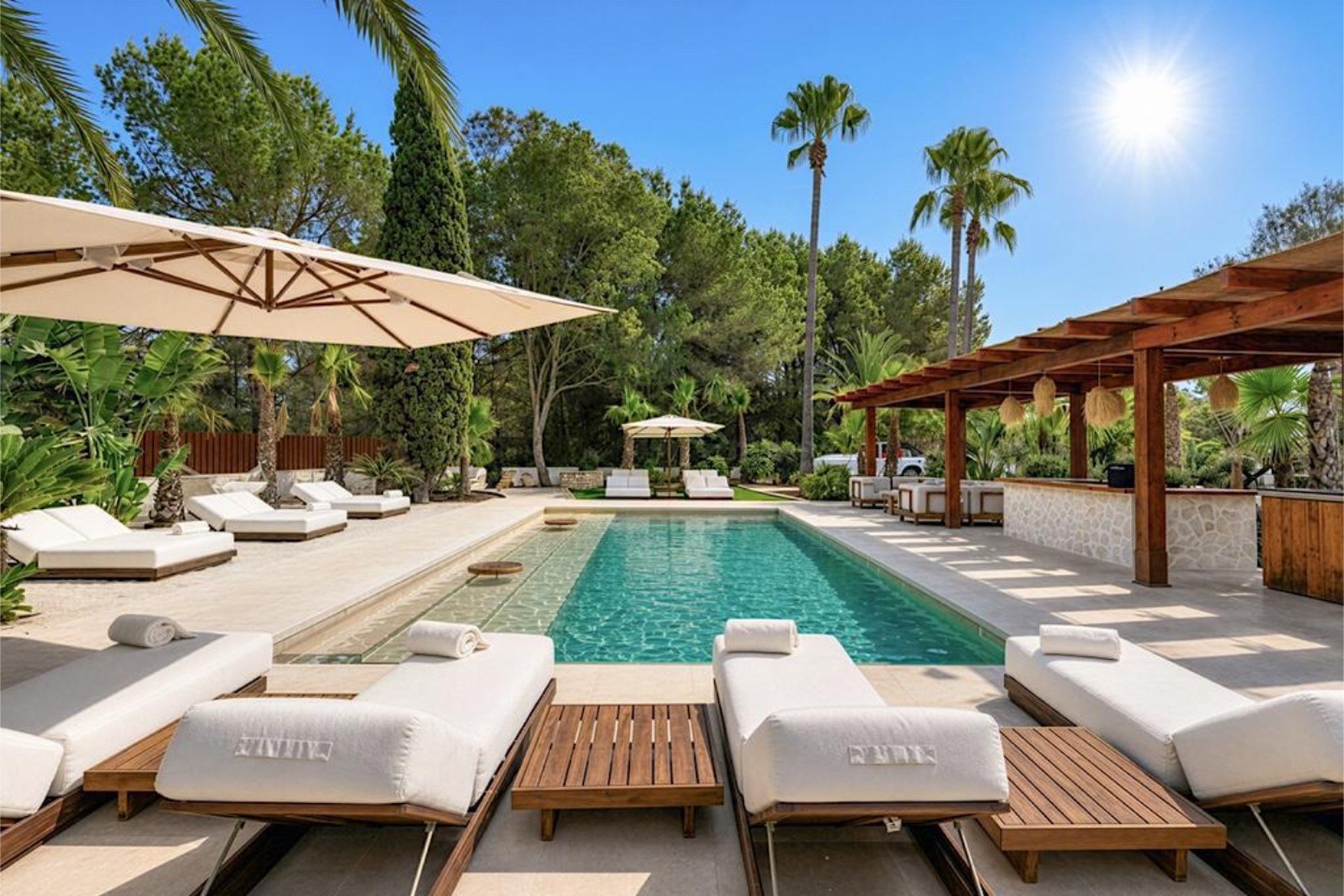 Ibiza Vacation Rentals & Homes - Balearic Islands, Spain 4